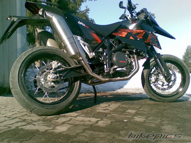 Photo 1295641