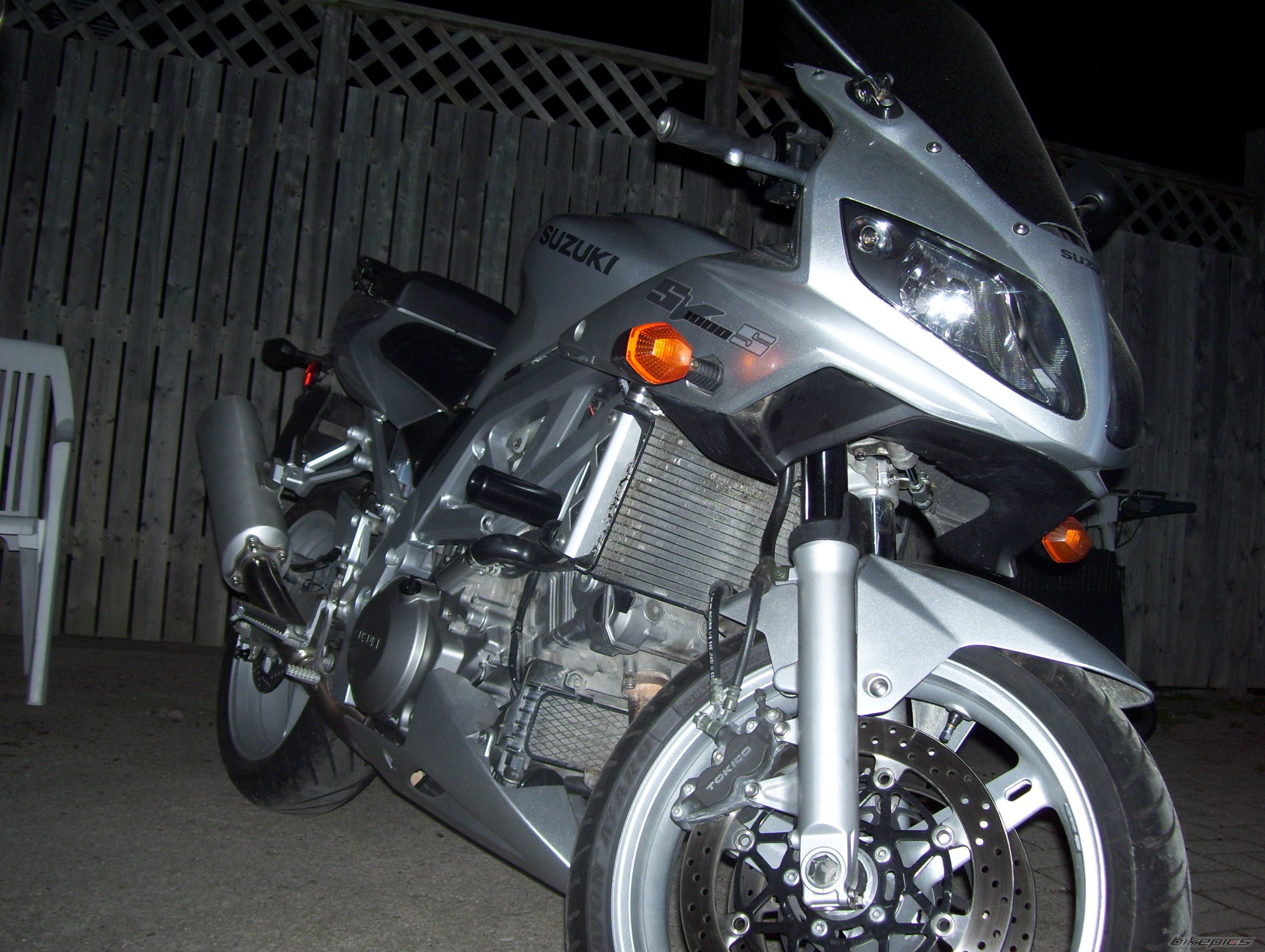 Photo 1295688