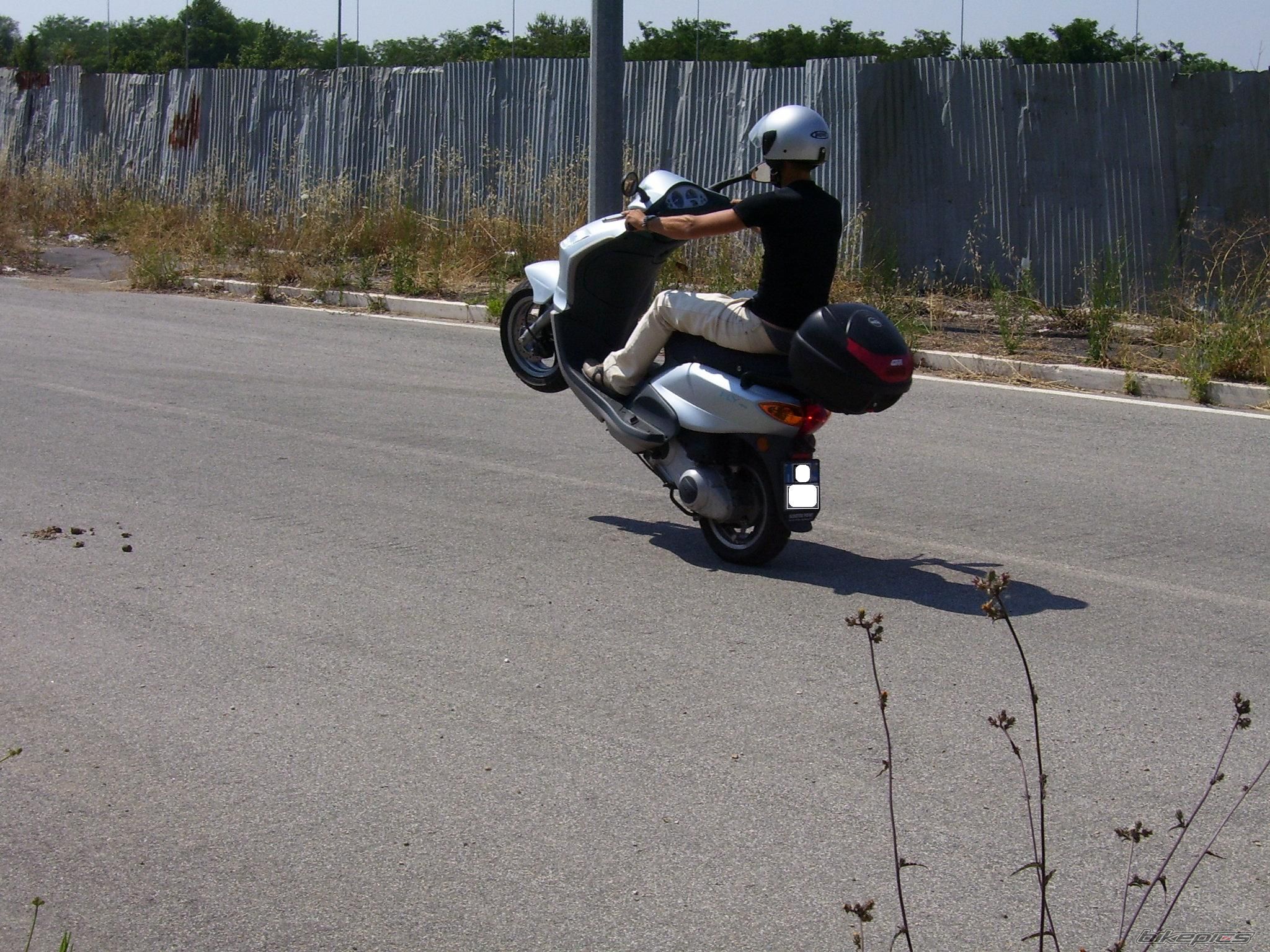 Photo 1296086
