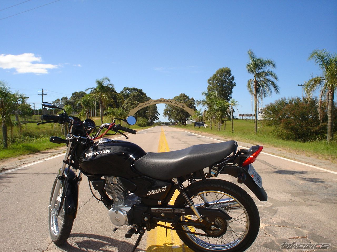 Photo 1296124