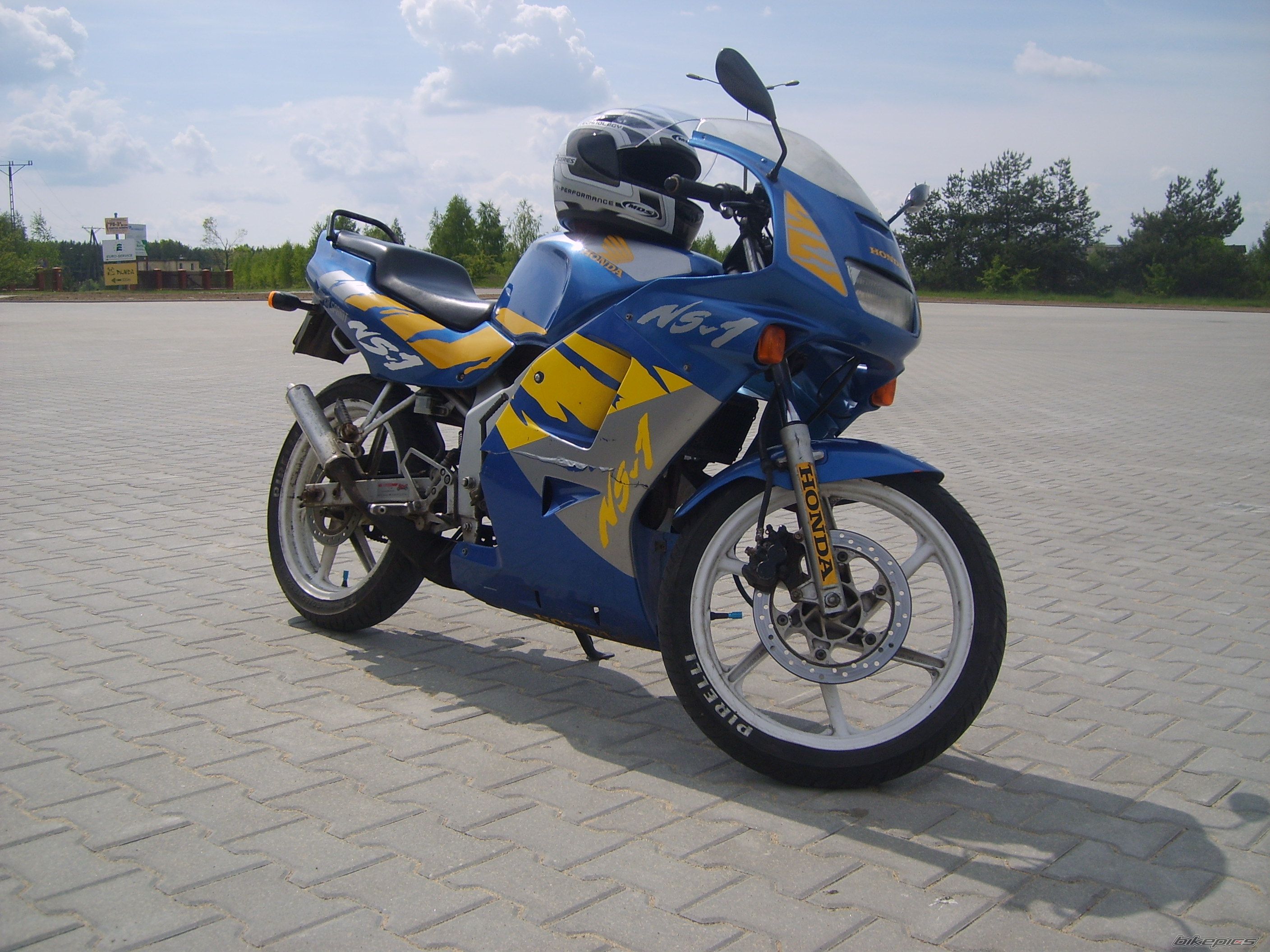 Bike Photo 1296703