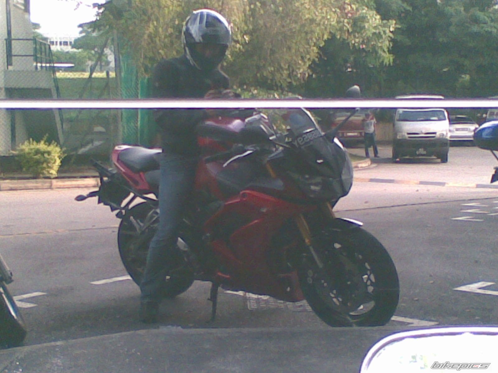 Photo 1296872