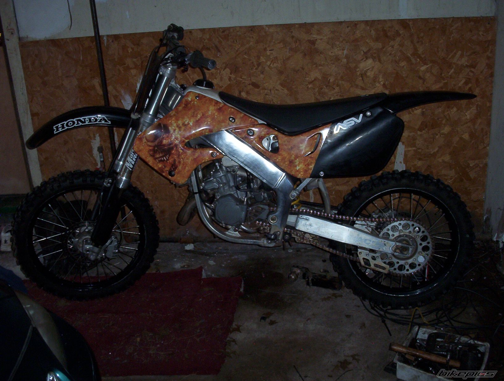 Photo 1296973