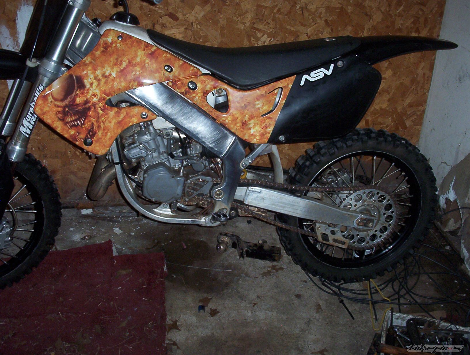 Photo 1296975