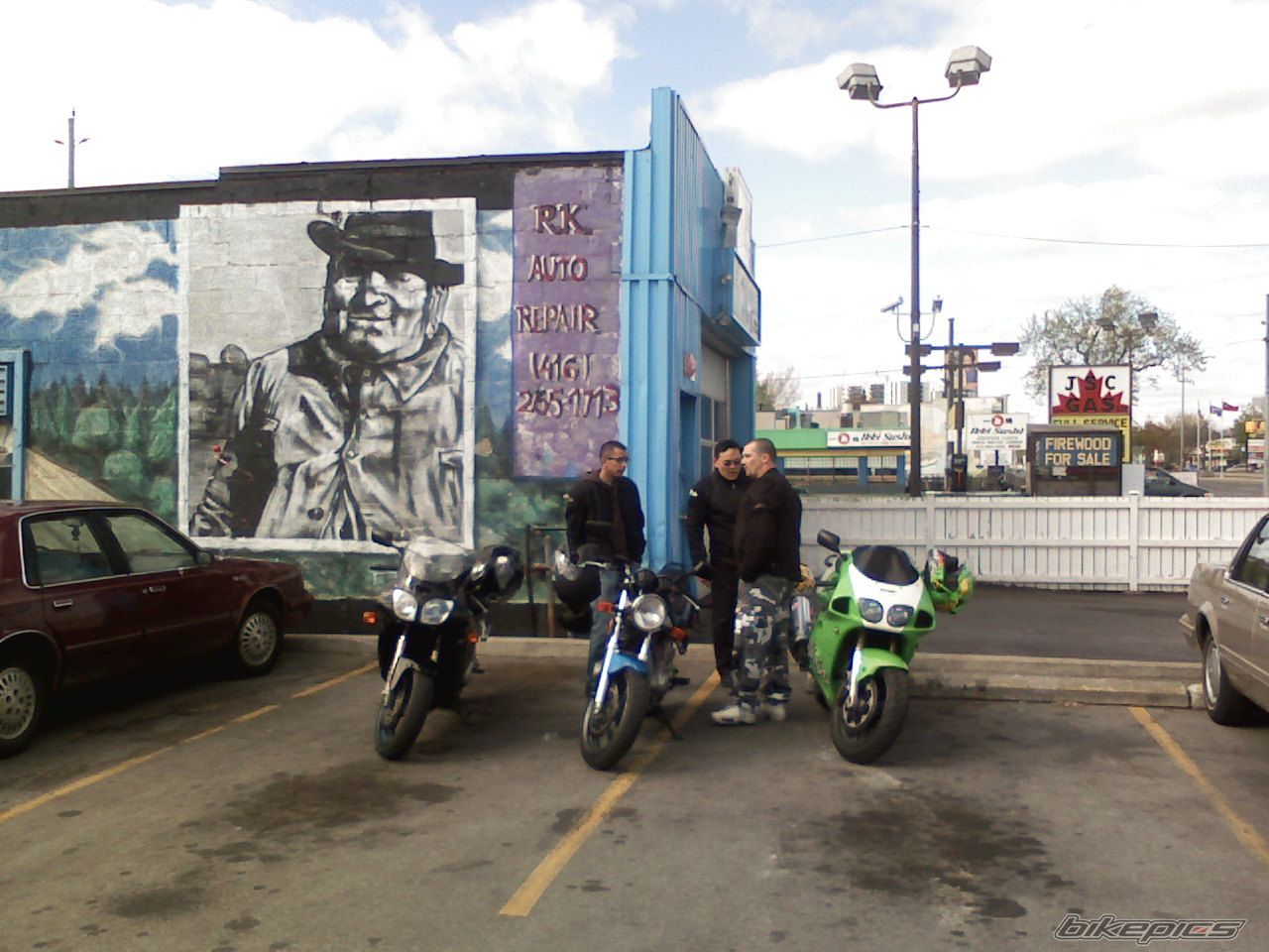 Photo 1296981