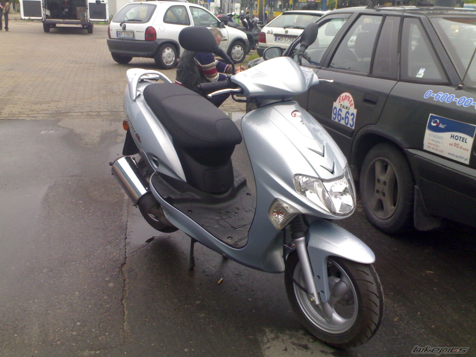 Photo 1297217