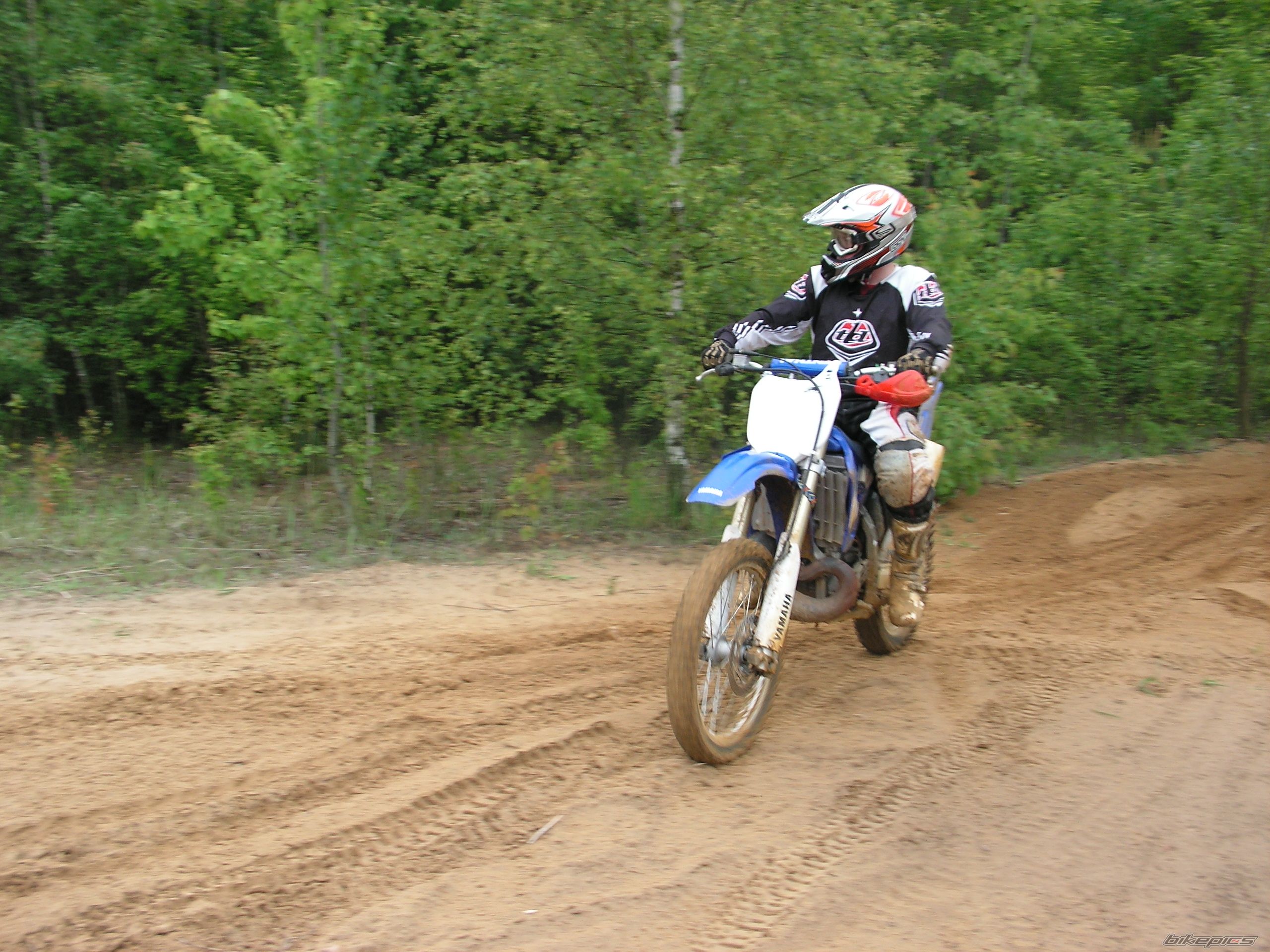 Bike Photo 1297350