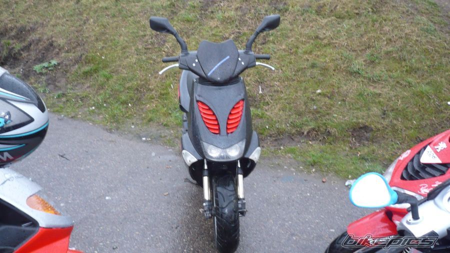 Photo 1298043