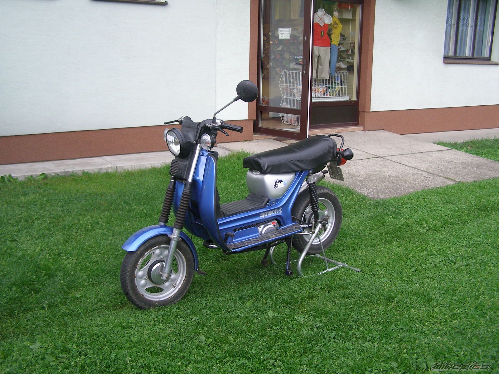 Photo 1298083
