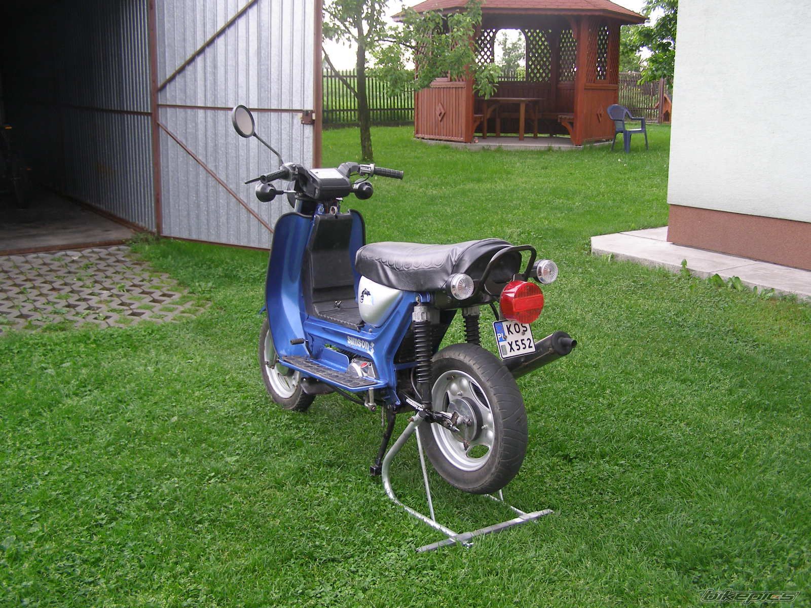Photo 1298084