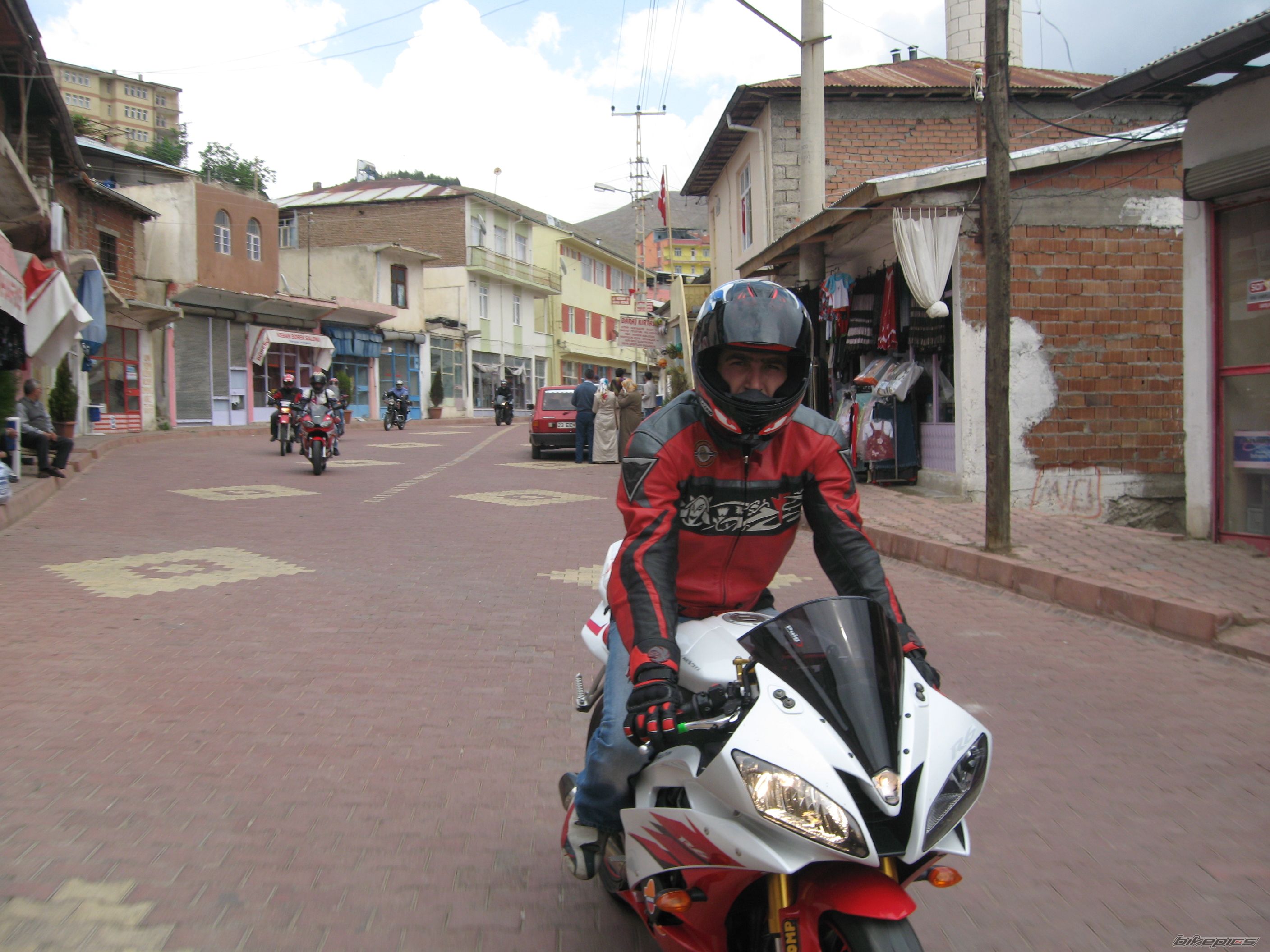 Bike Photo 1298137