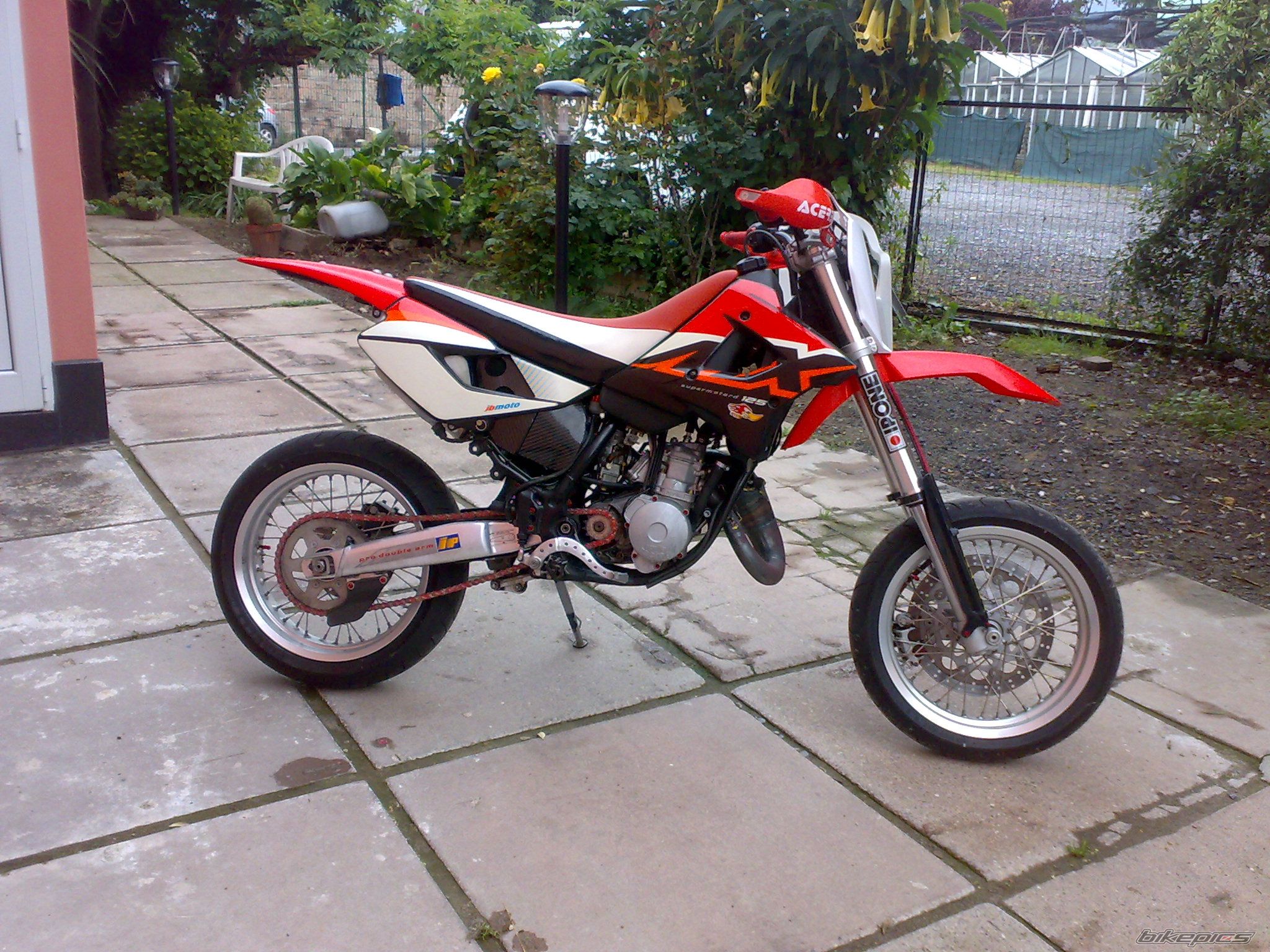Photo 1298184