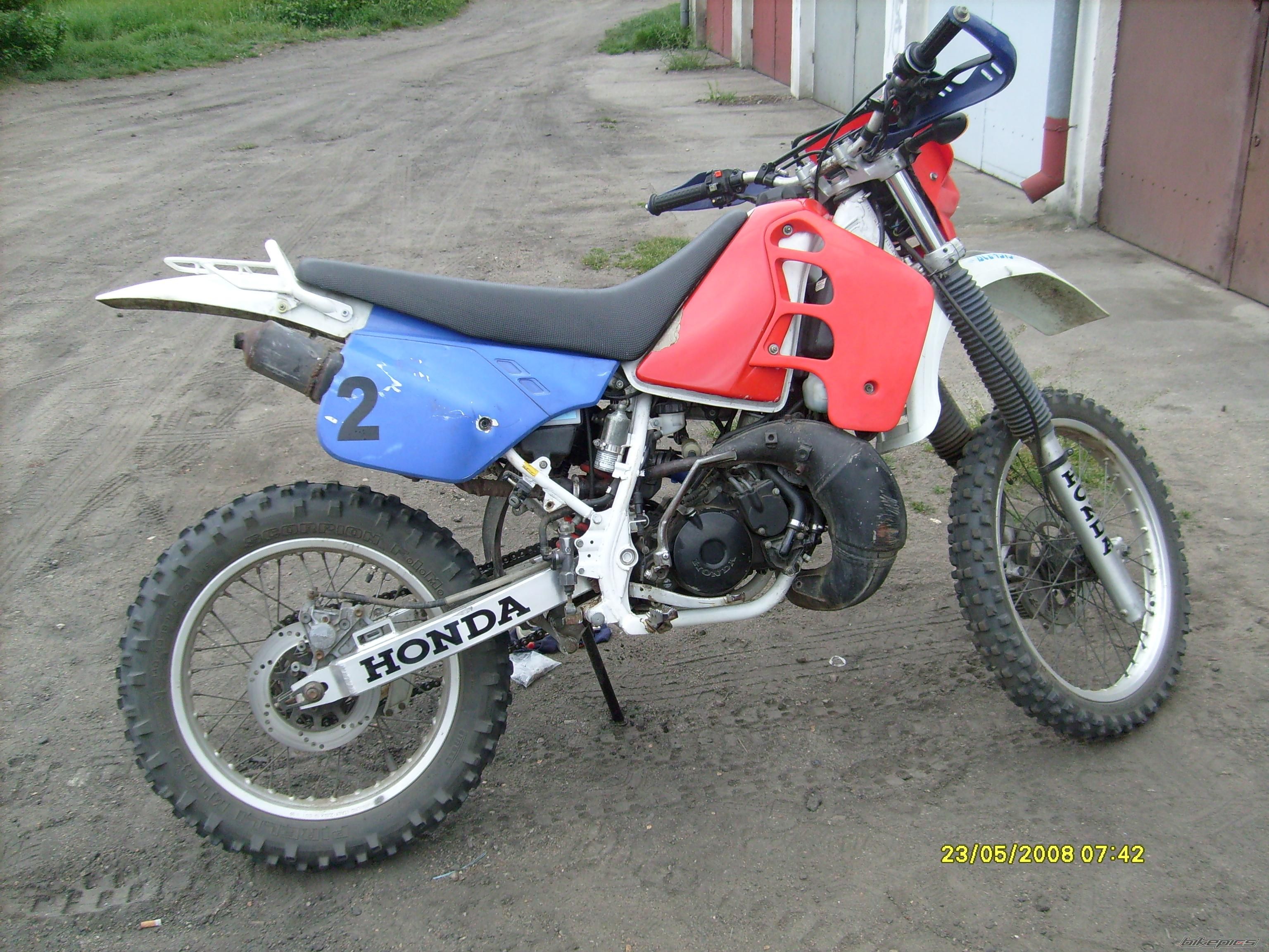 Photo 1298206