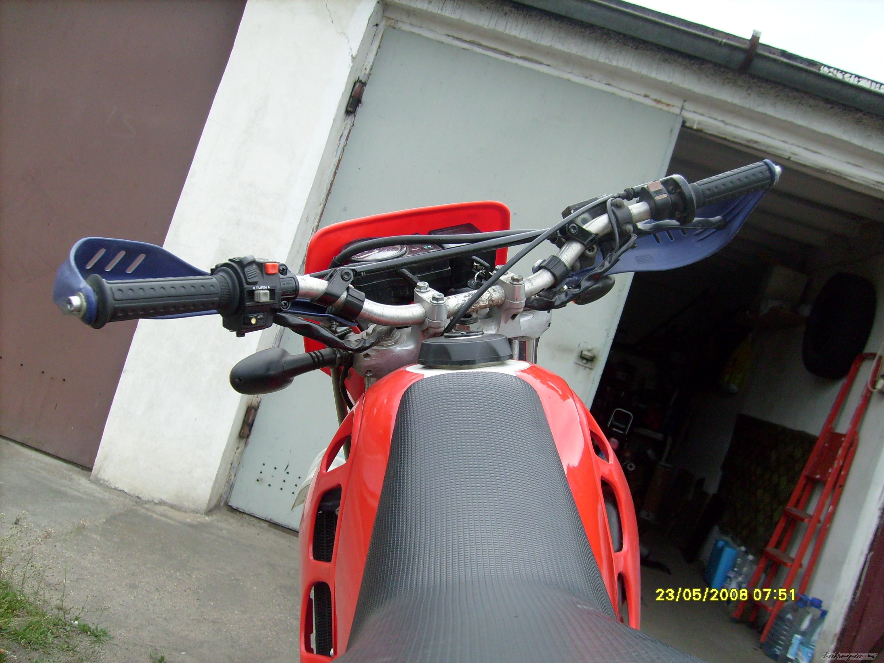 Photo 1298241
