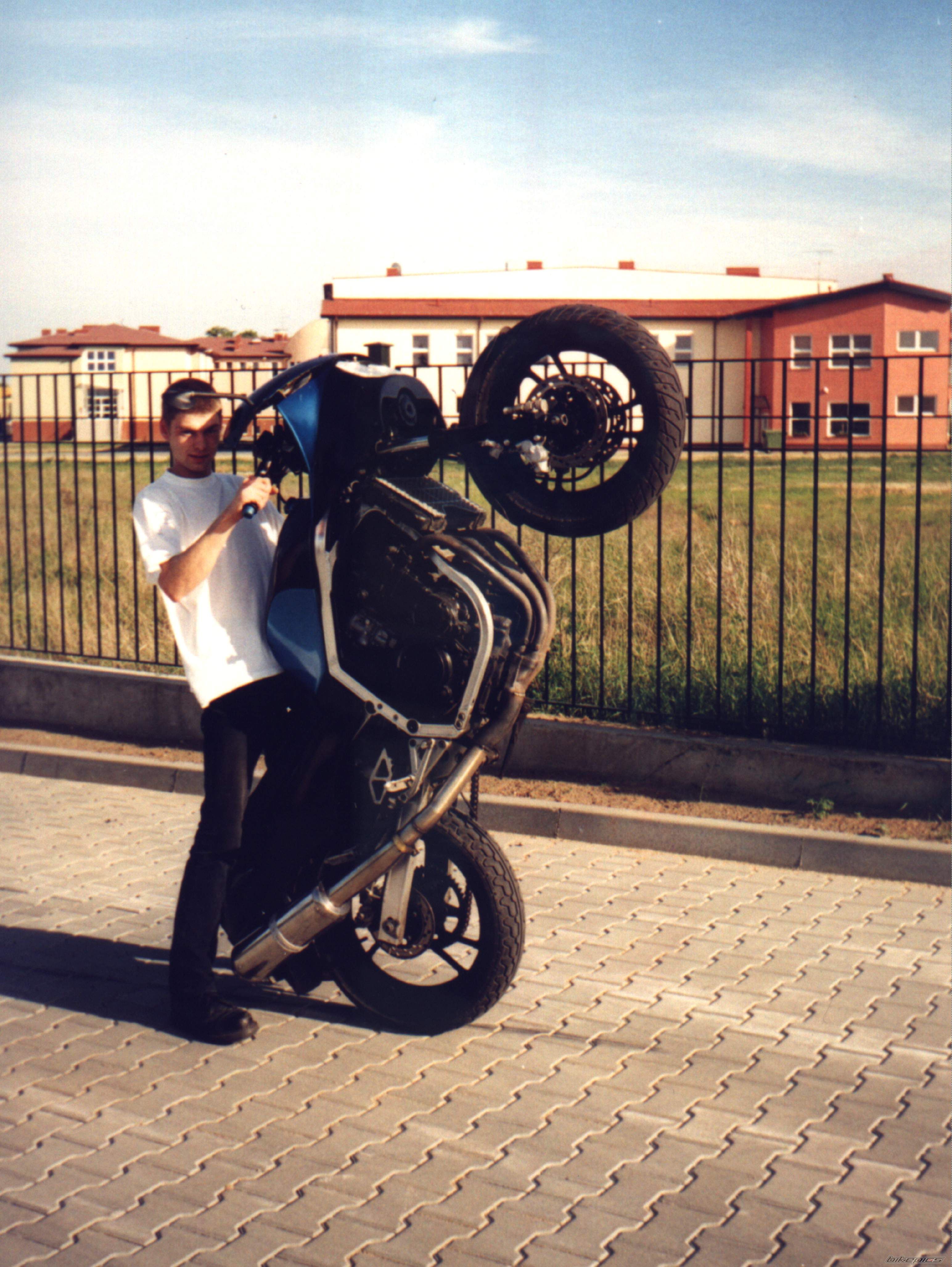Photo 1298444