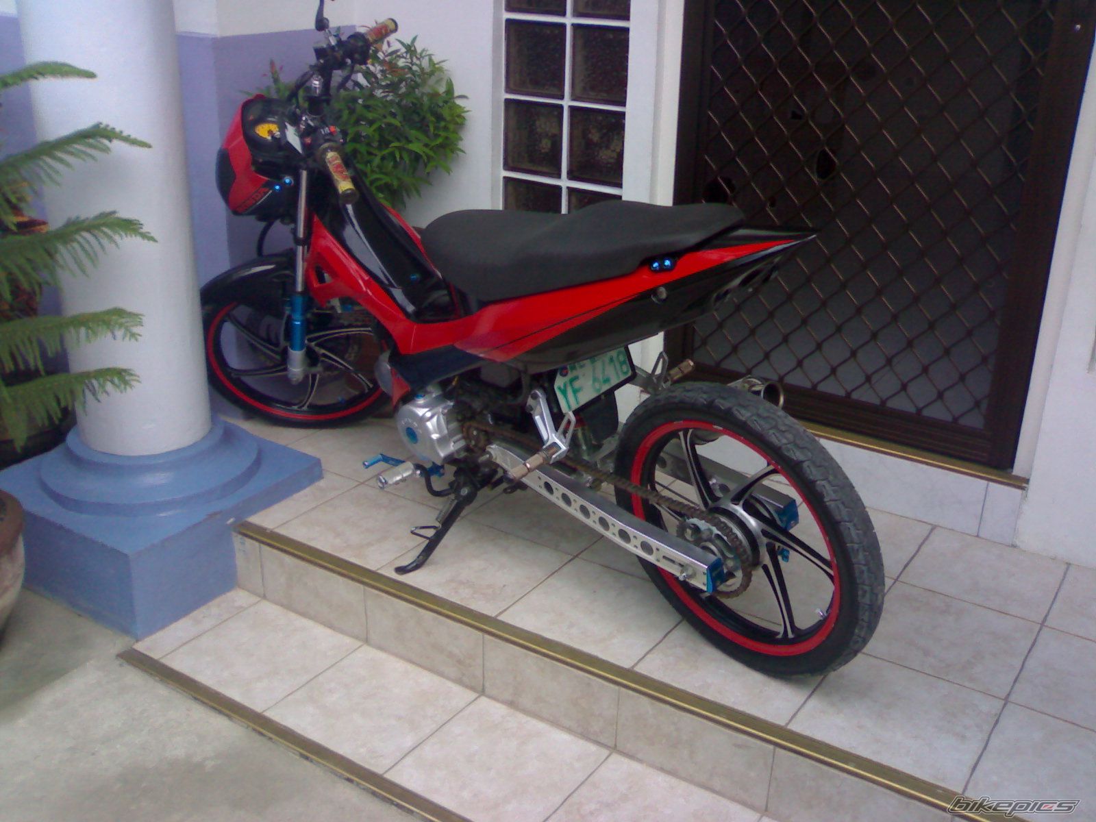 Photo 1298599