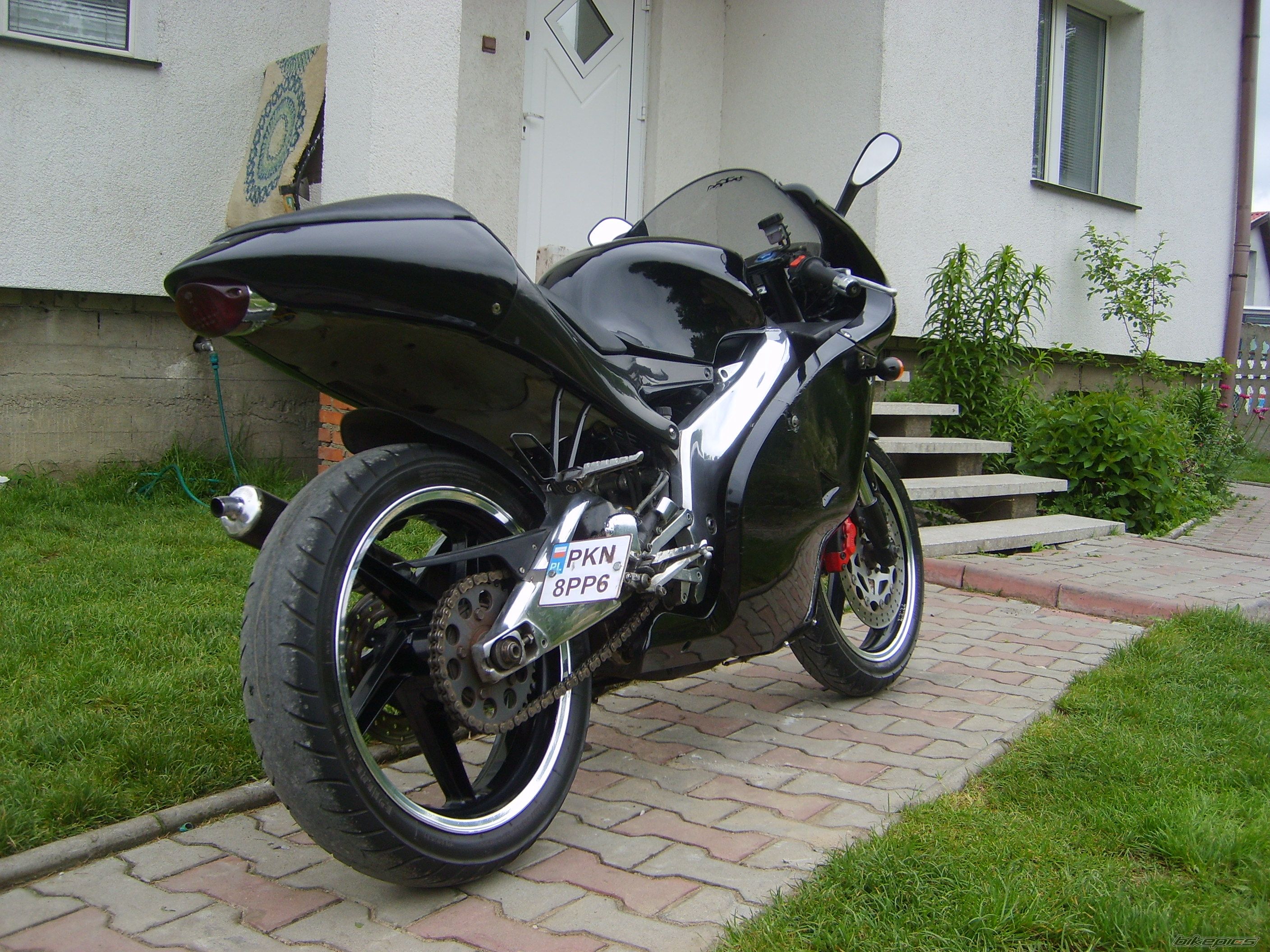 Photo 1298823