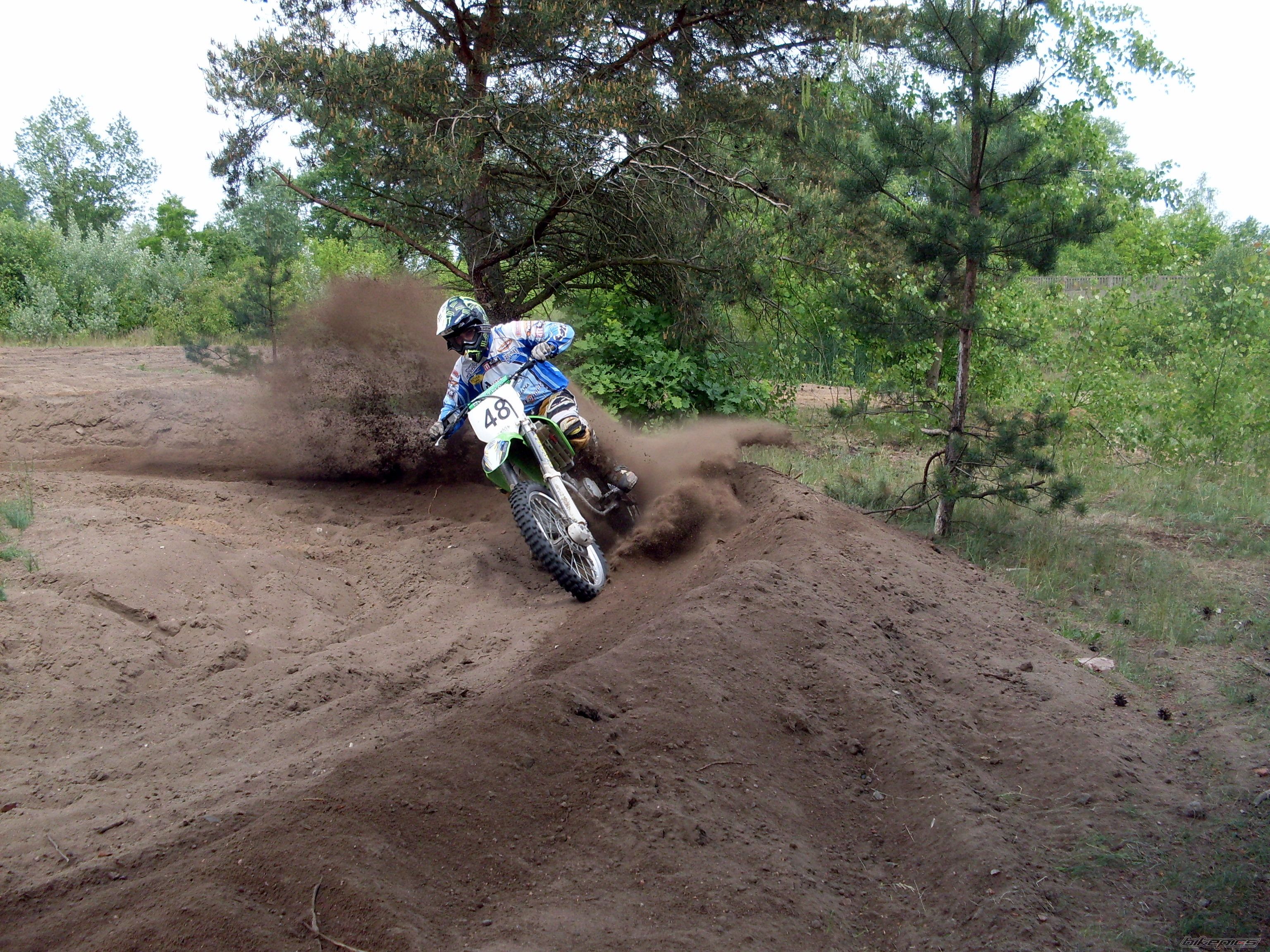 Bike Photo 1299095