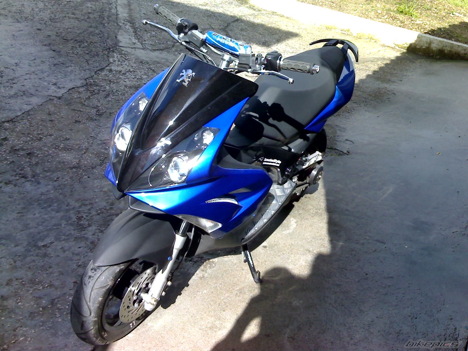 Photo 1299110