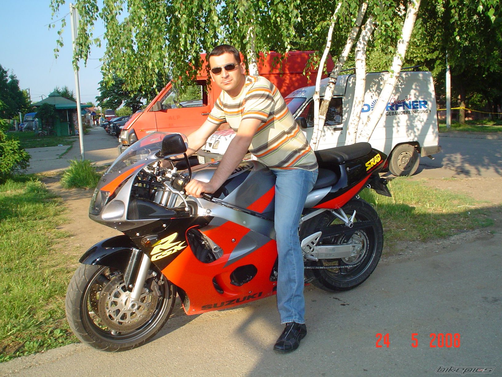 Photo 1299235