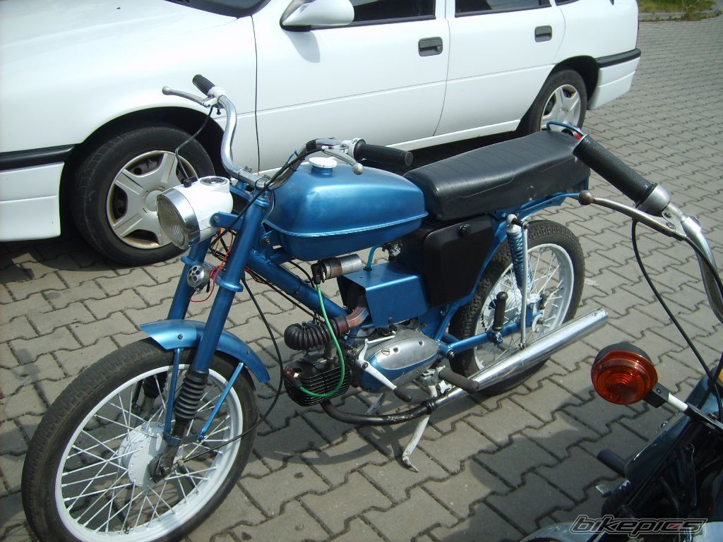Photo 1299445