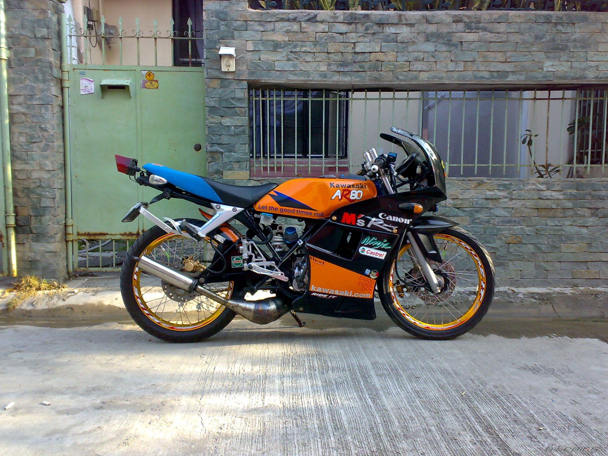 Photo 1299545