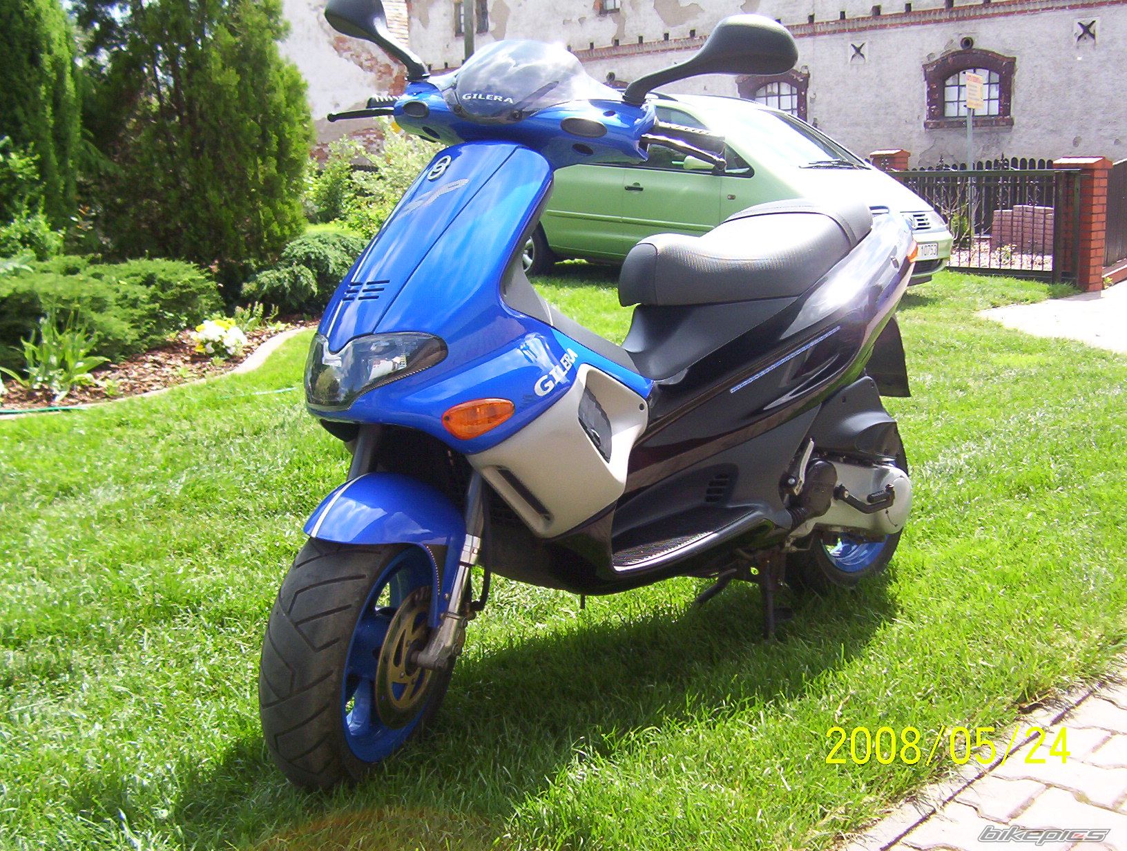 Photo 1299698