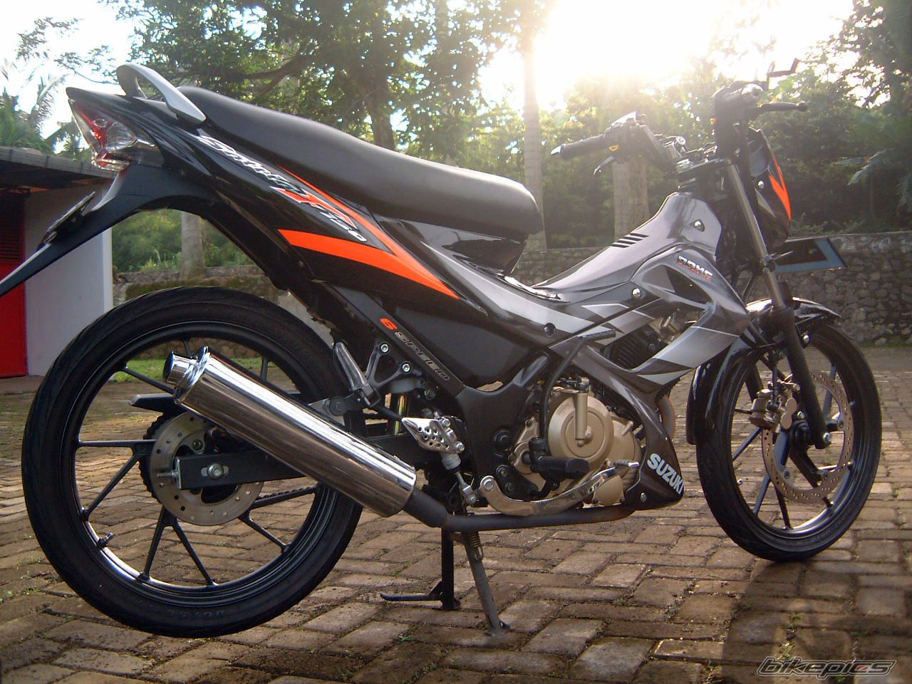 Photo 1299708