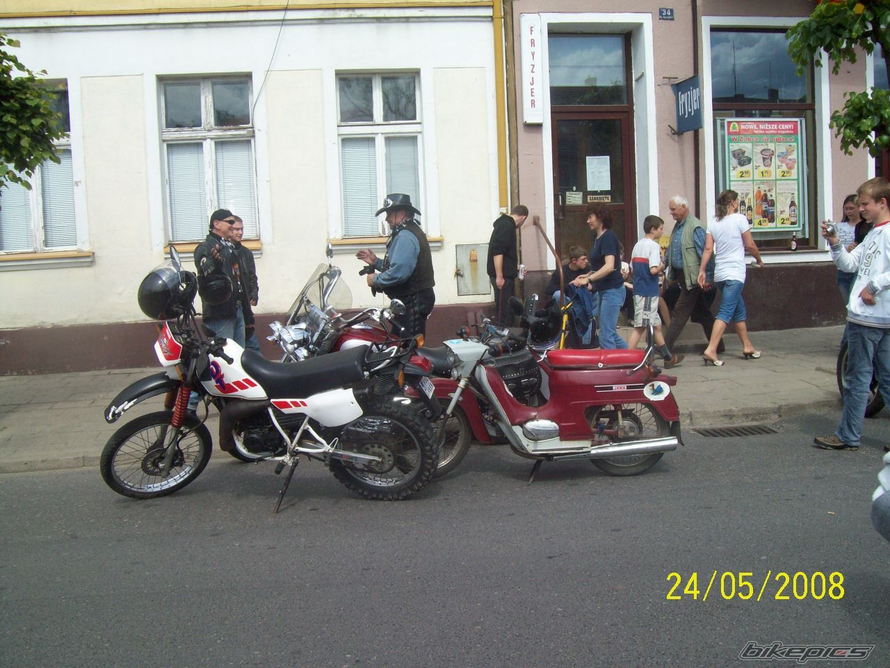Bike Photo 1299735
