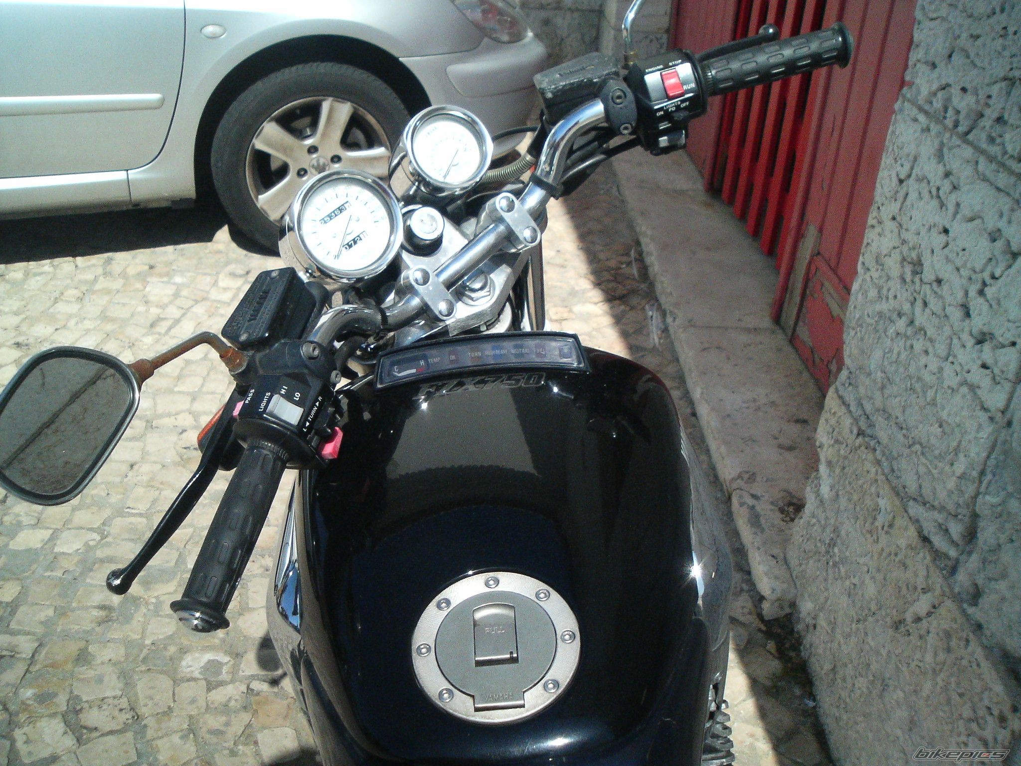 Photo 1299860