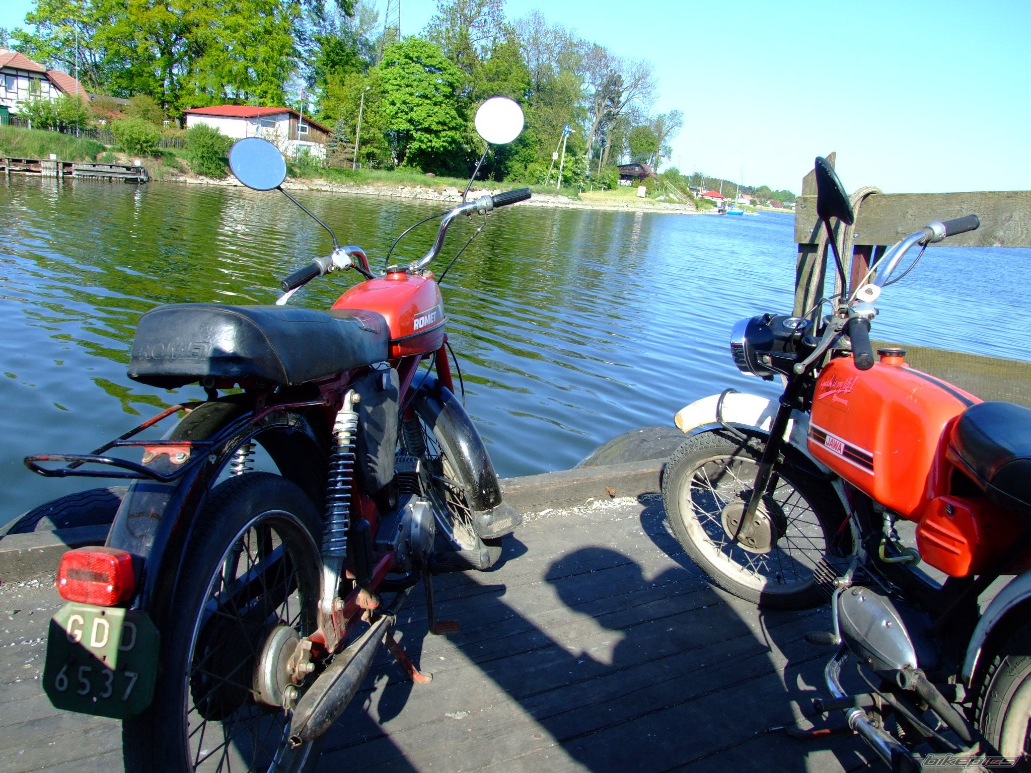 Photo 1299987