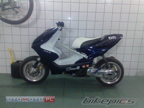 Bike Photo 1300101
