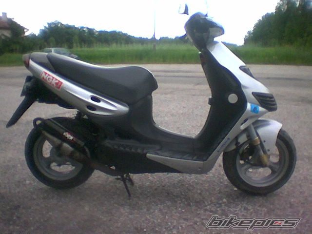 Bike Photo 1300103