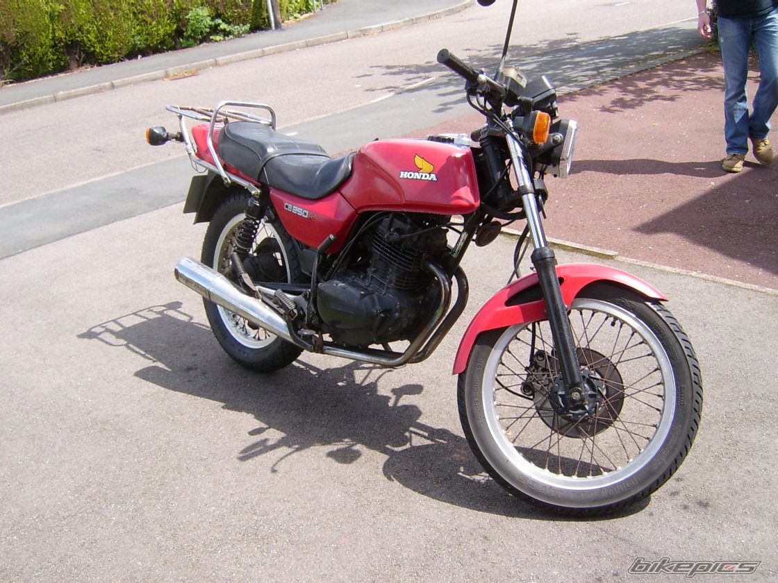 Bike Photo 1300141
