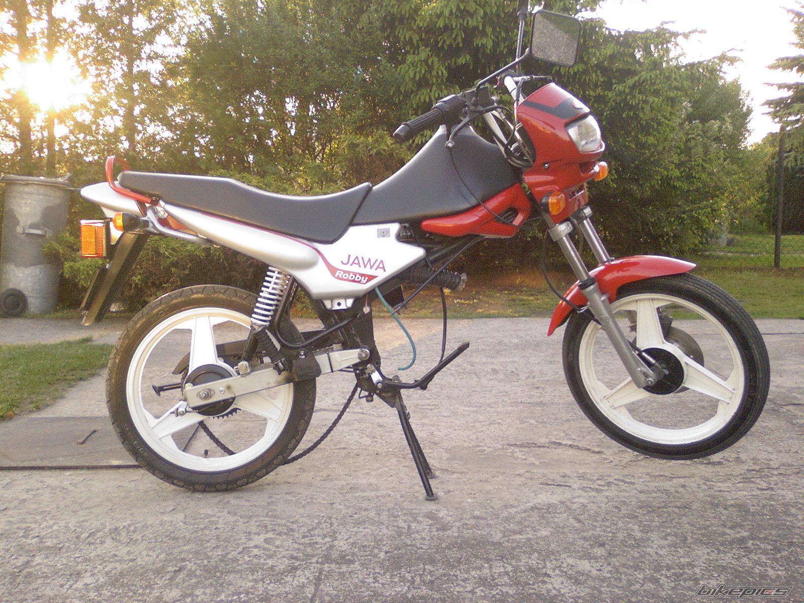 Bike Photo 1300409