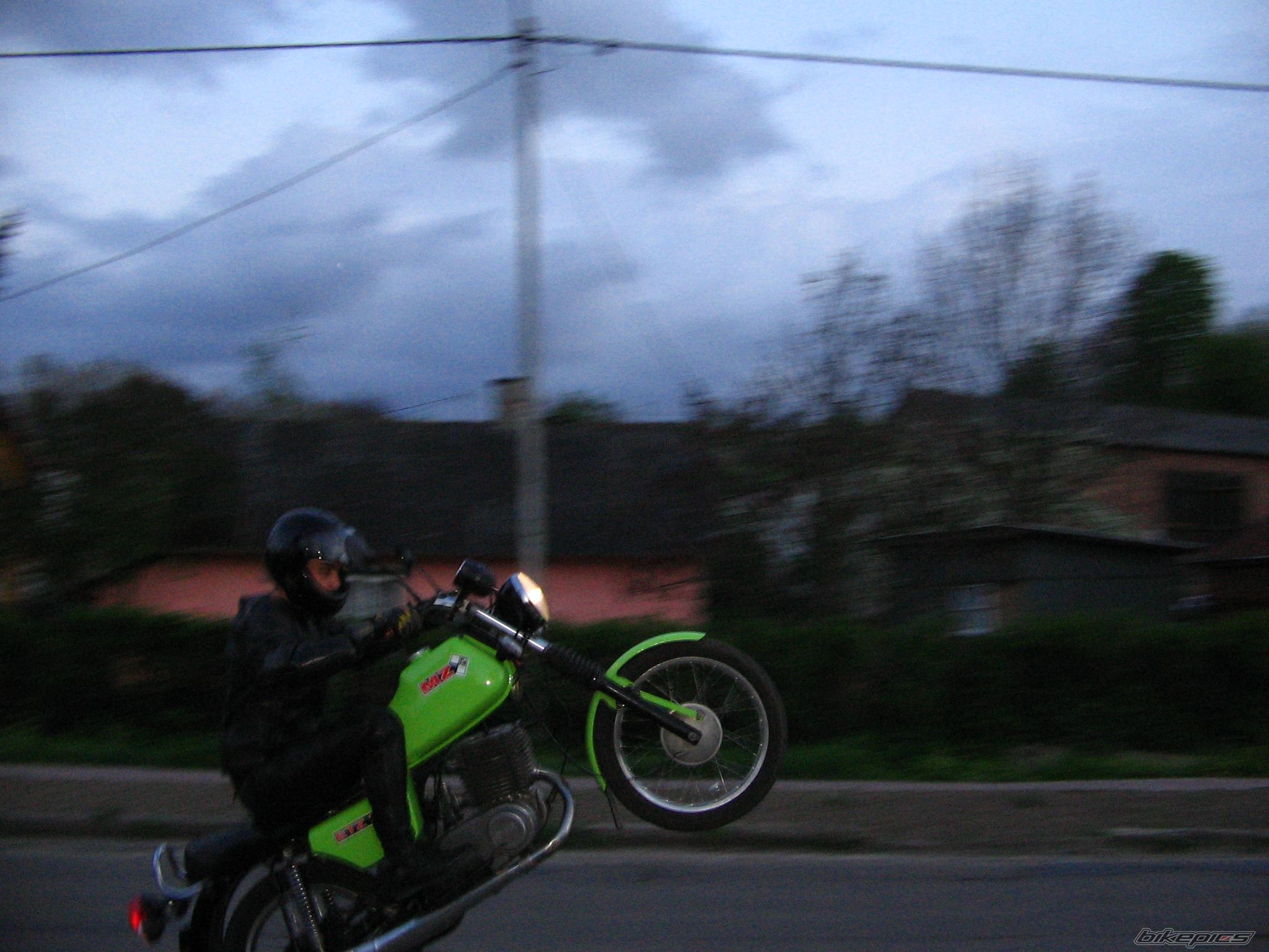 Photo 1301237