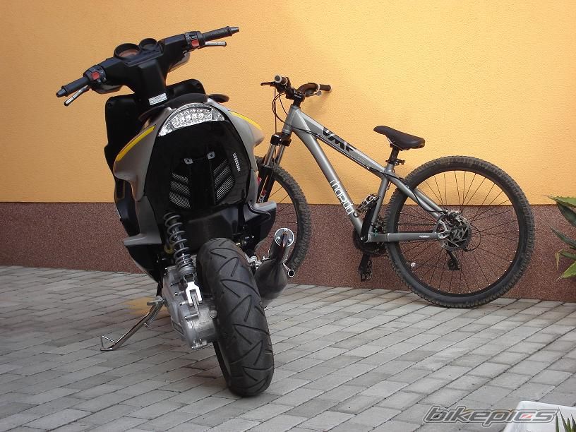 Bike Photo 1301645