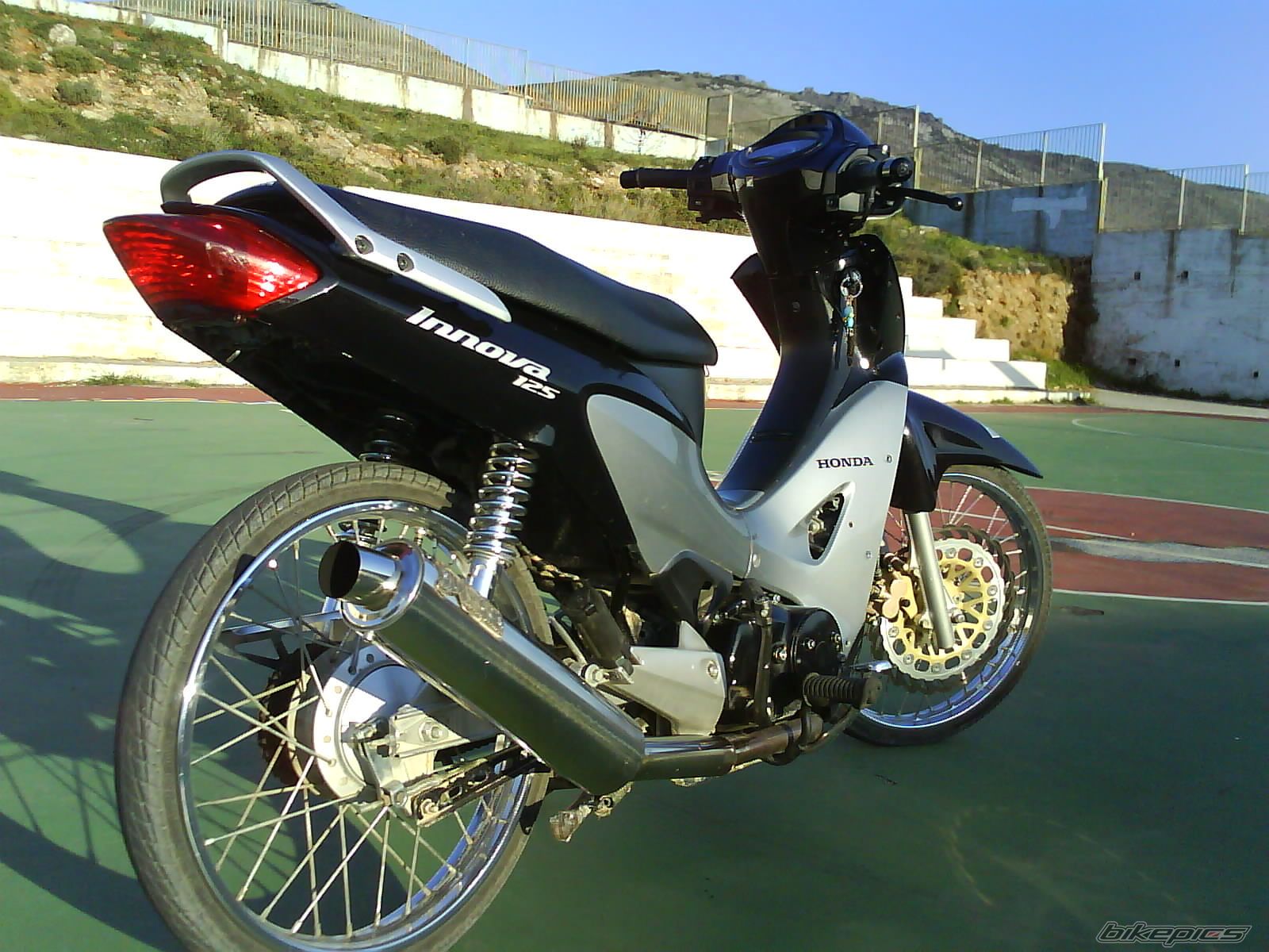 Photo 1301783