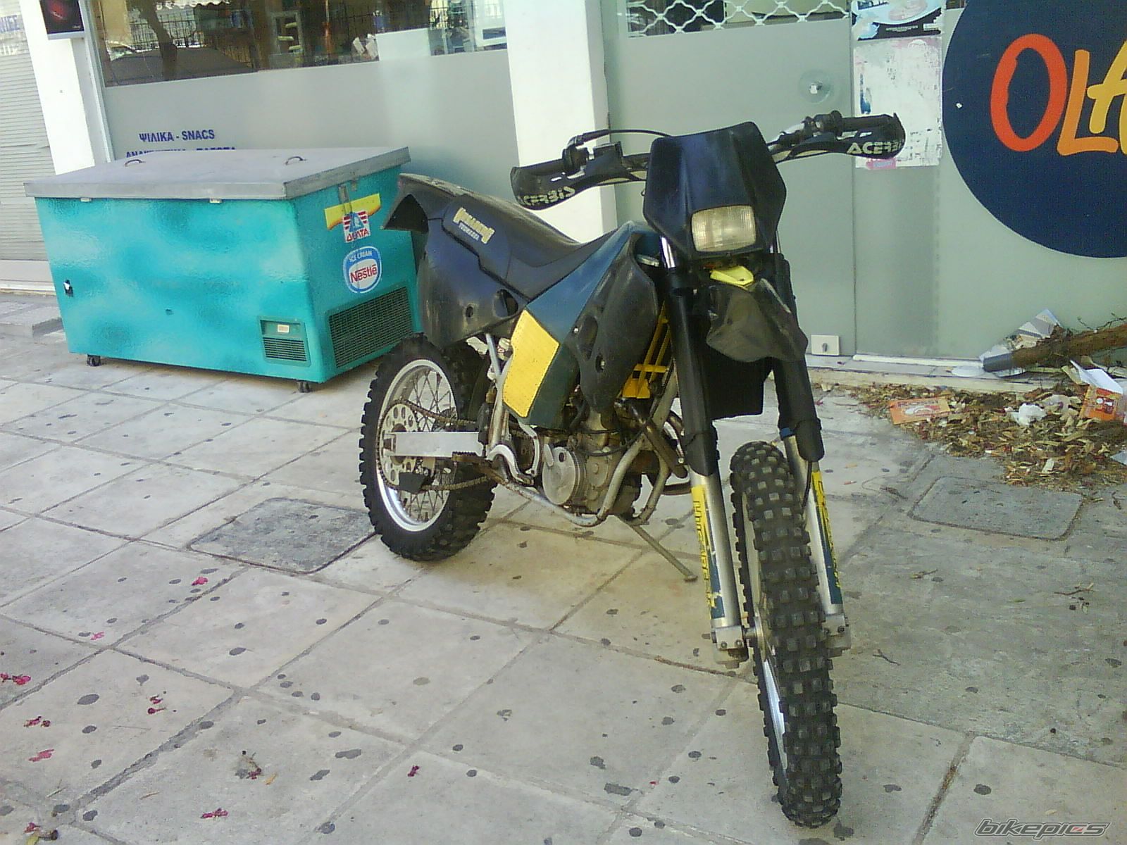 Photo 1302350