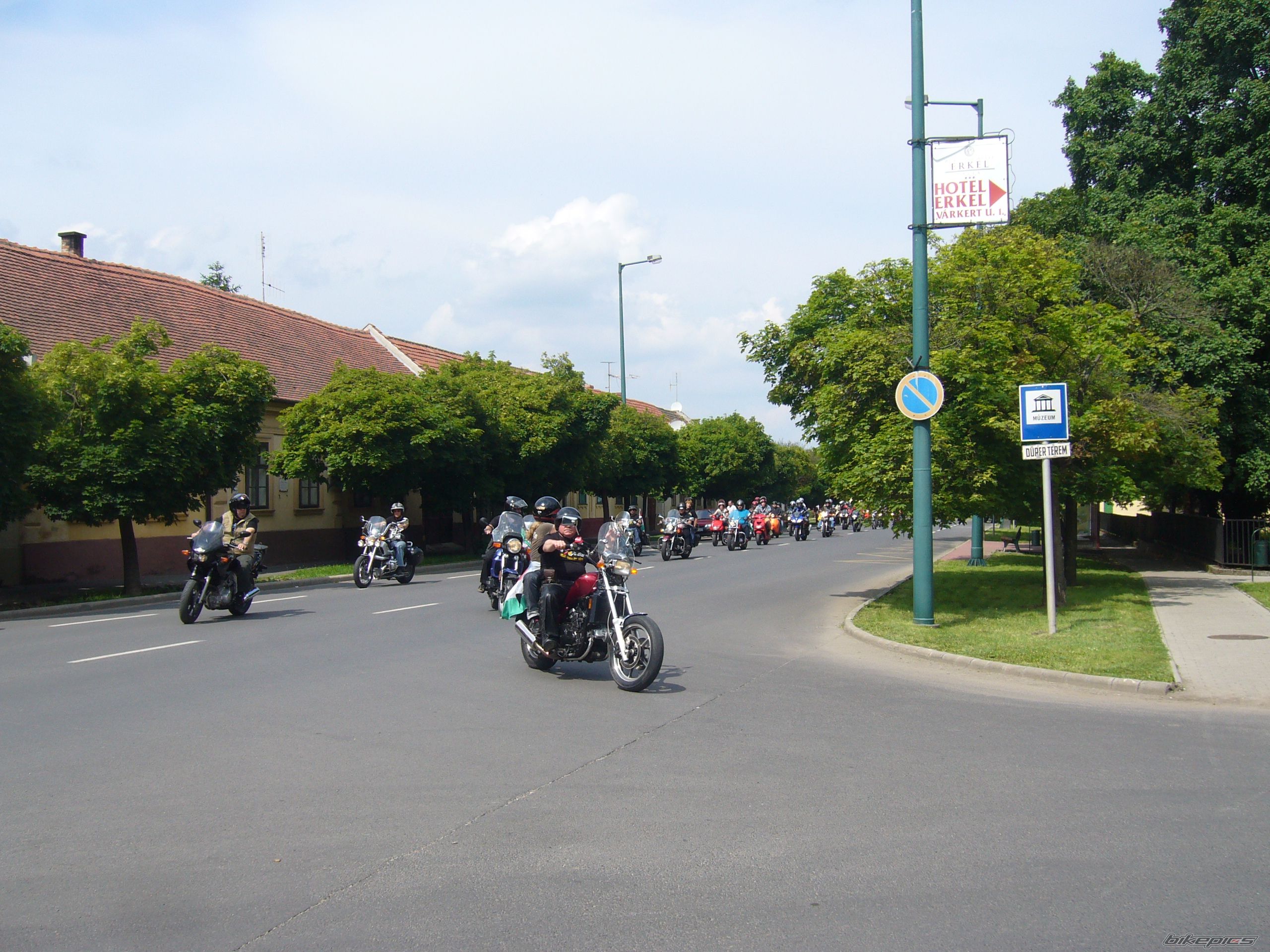 Bike Photo 1302496