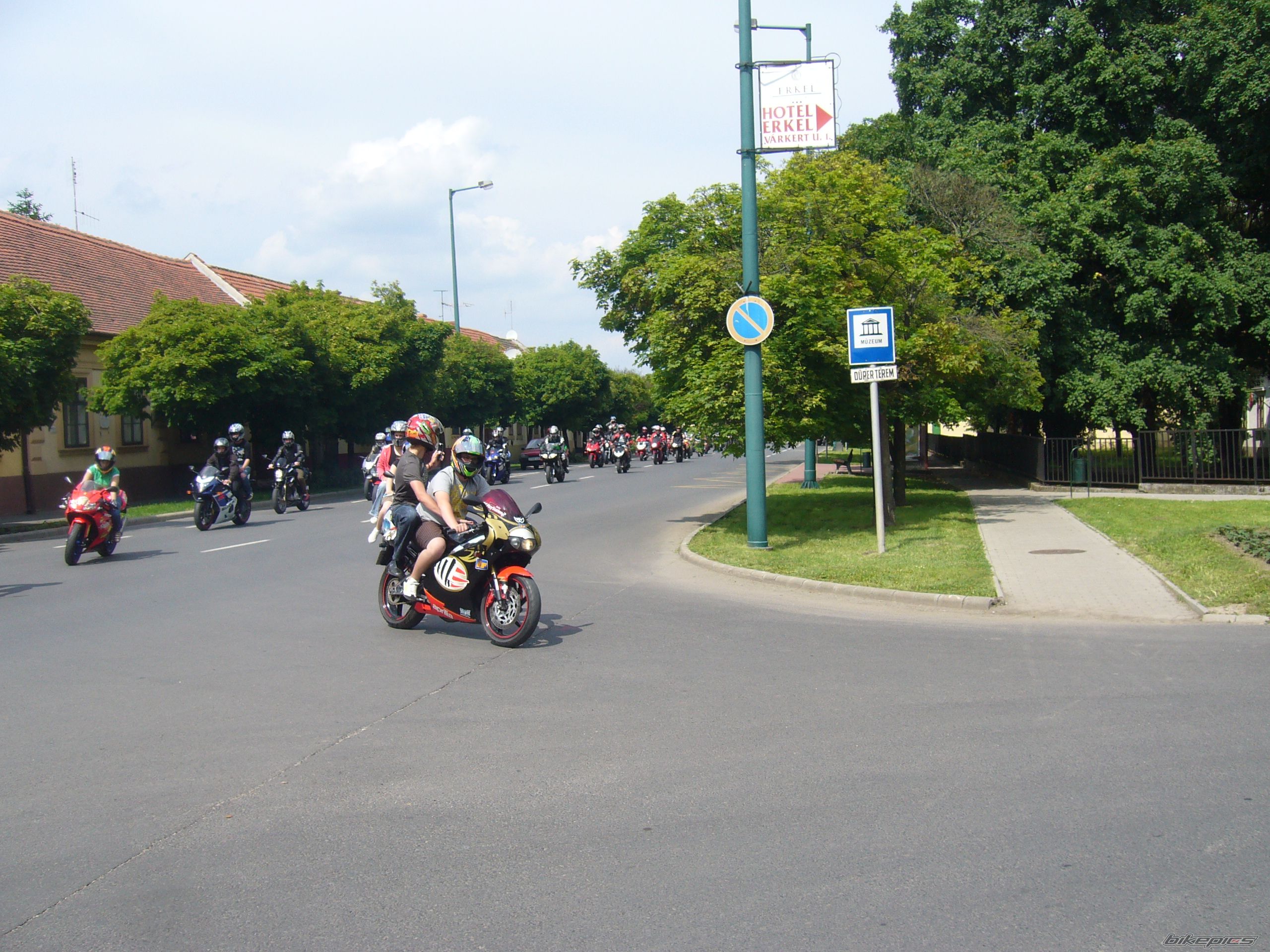 Bike Photo 1302500