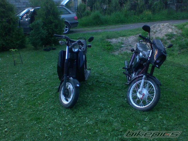 Photo 1302879