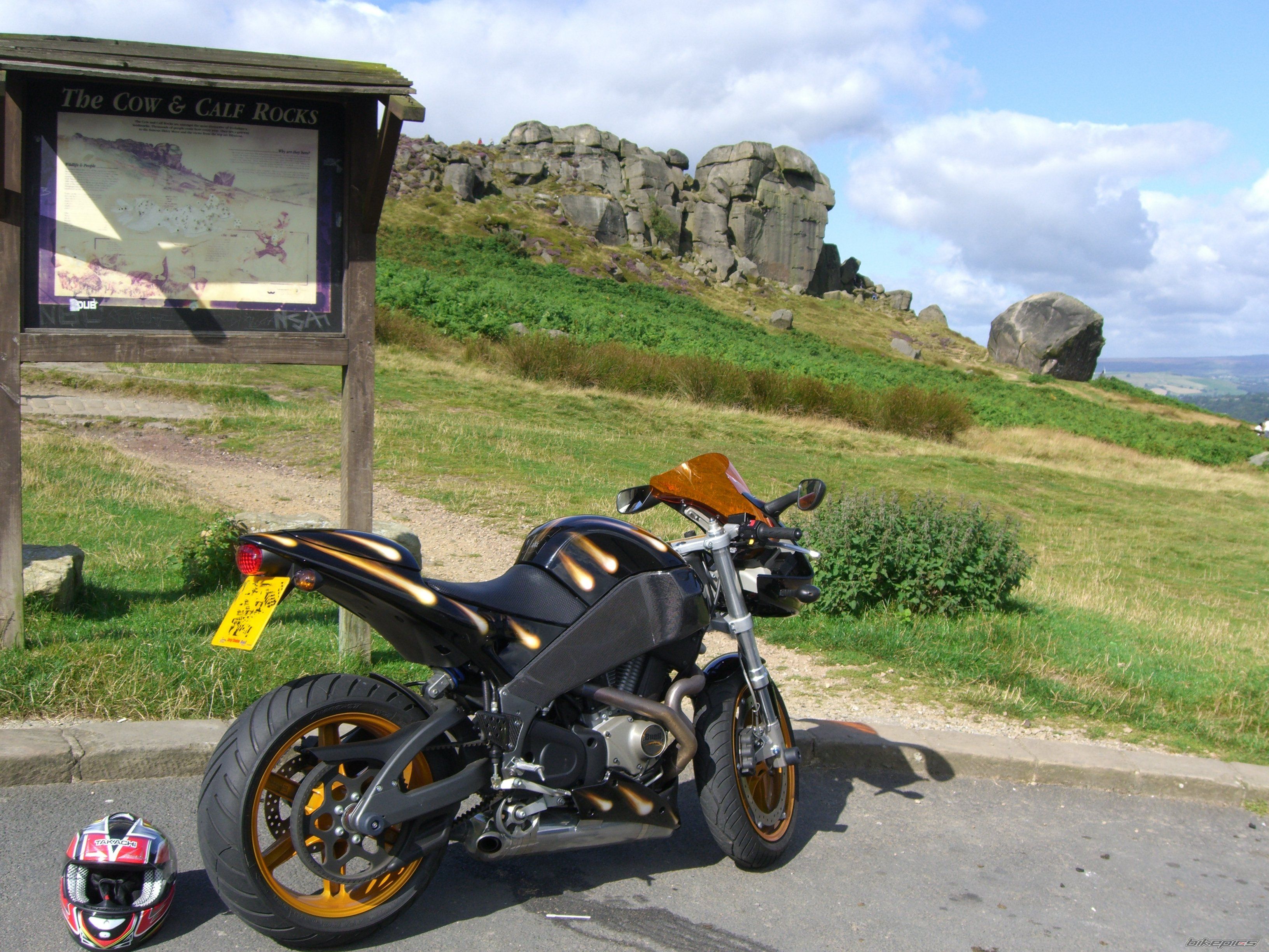 Photo 1303374