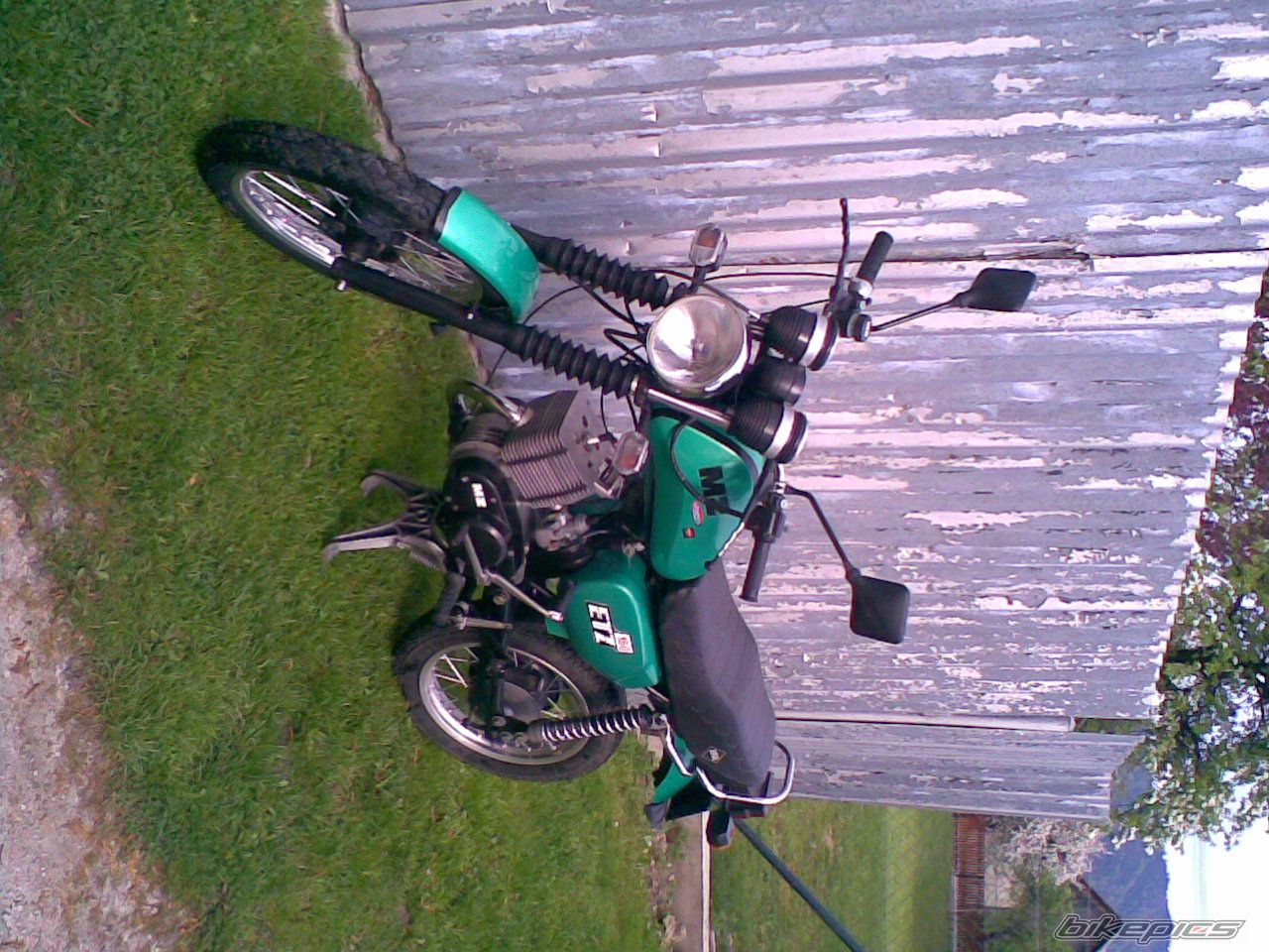 Photo 1303376