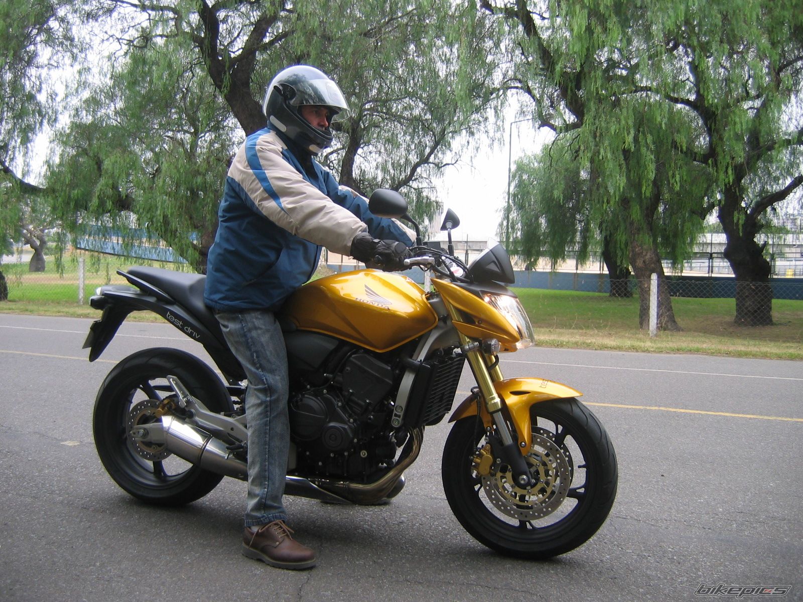 Bike Photo 1304039