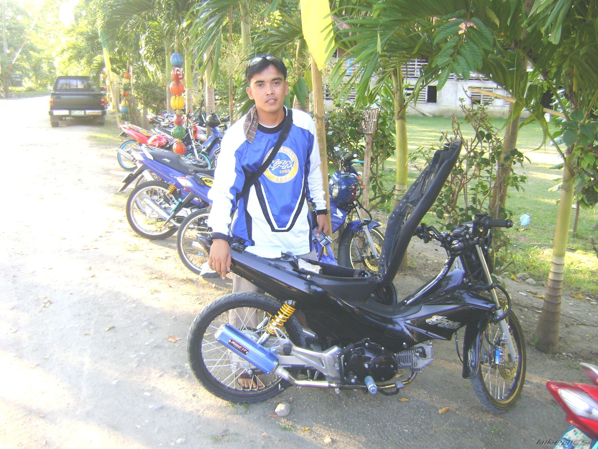Bike Photo 1304402