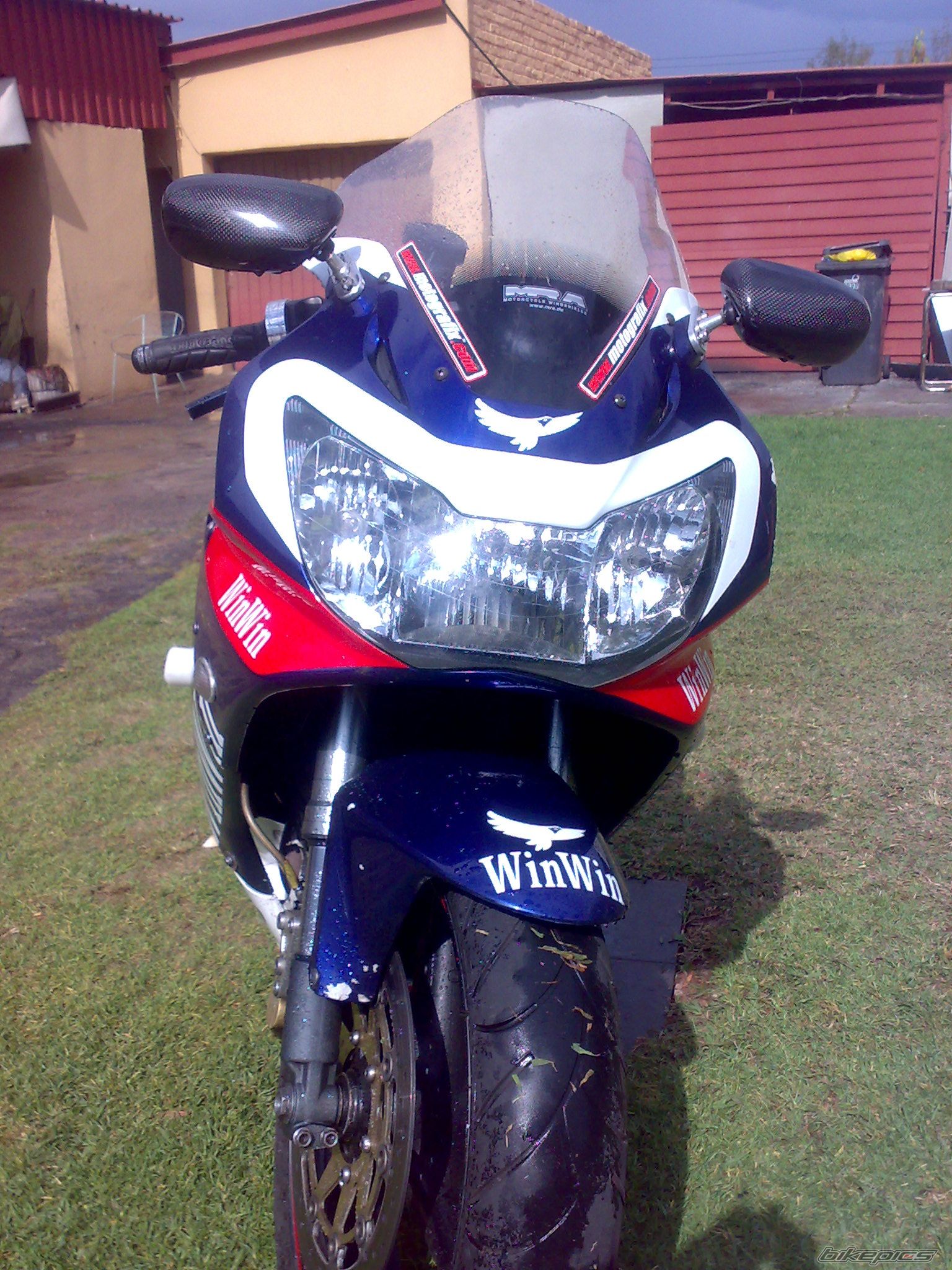 Photo 1304691