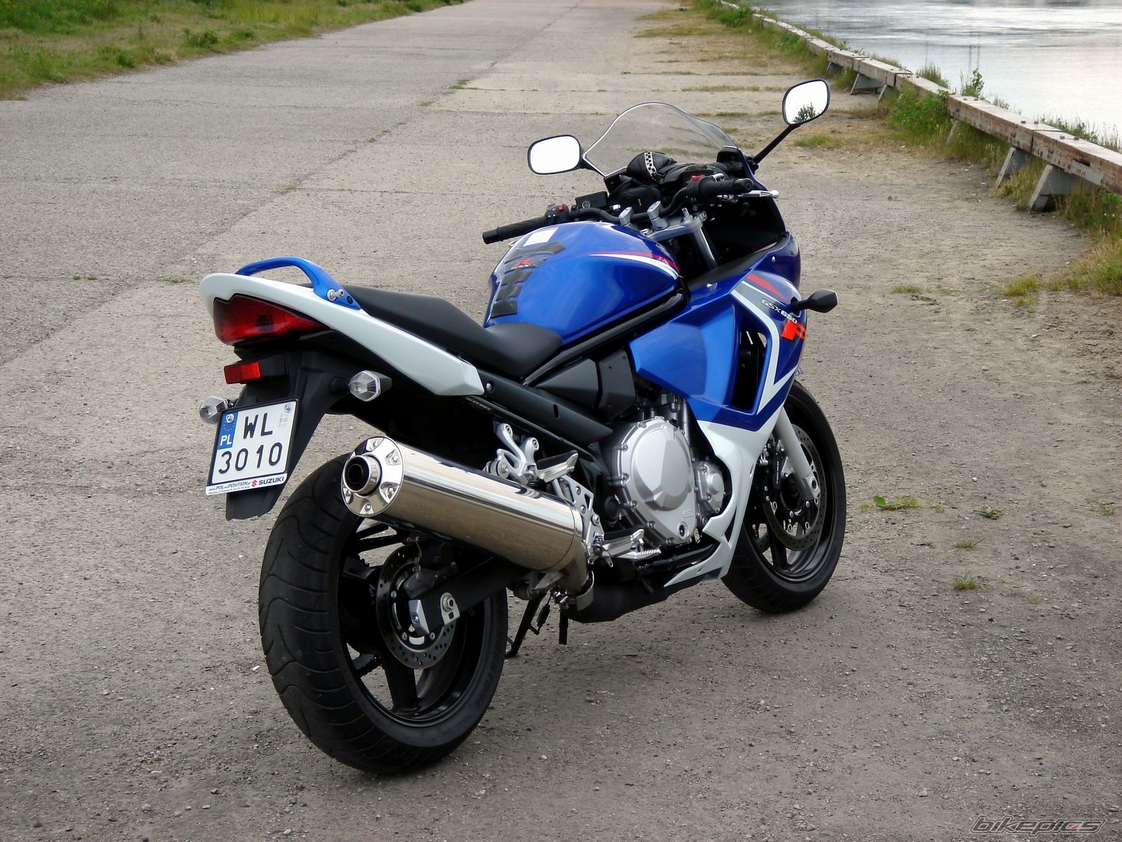 Bike Photo 1305216