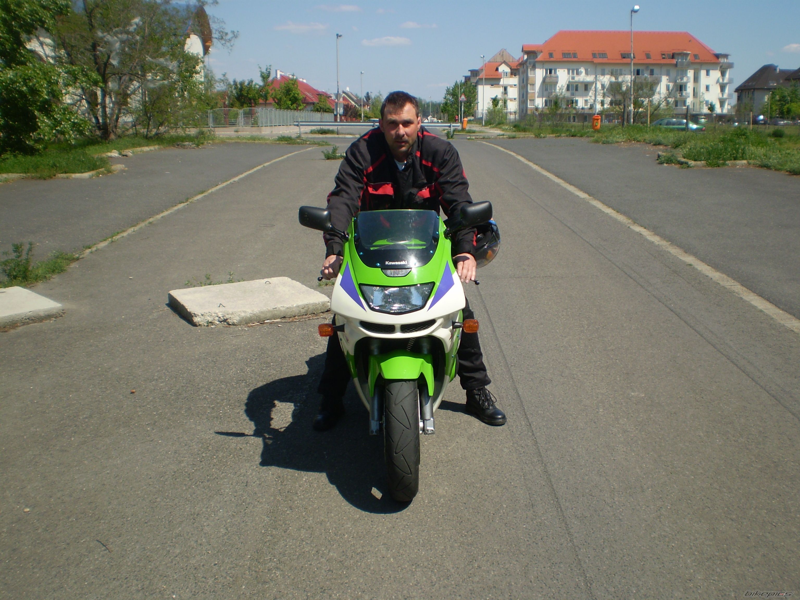 Photo 1305304