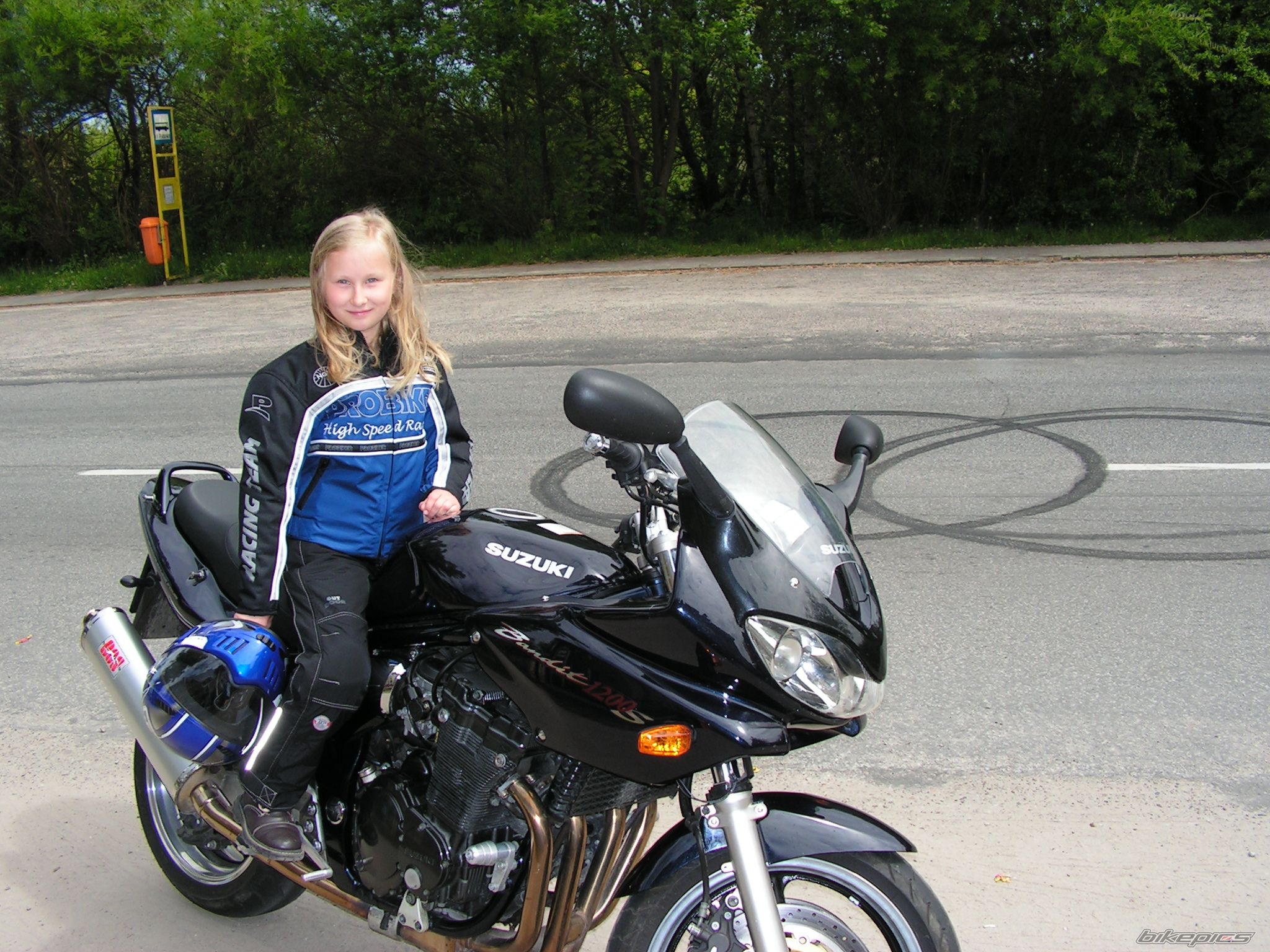 Photo 1306076